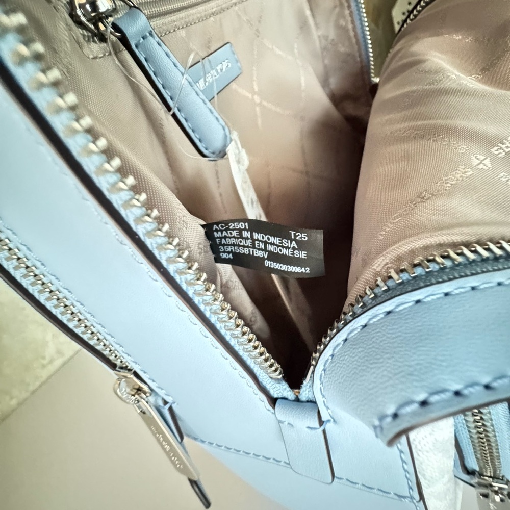 Michael Kors Jaycee MD Backpack MK Ombré Blue Multi - Picture 11 of 14